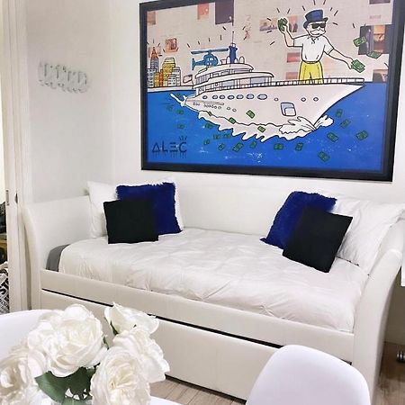 2 Bedroom Ocean Drive Newly Renovated Miami Beach Bagian luar foto