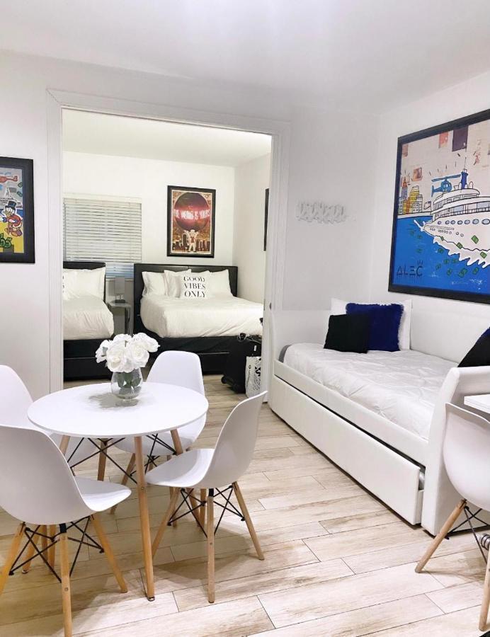 2 Bedroom Ocean Drive Newly Renovated Miami Beach Bagian luar foto