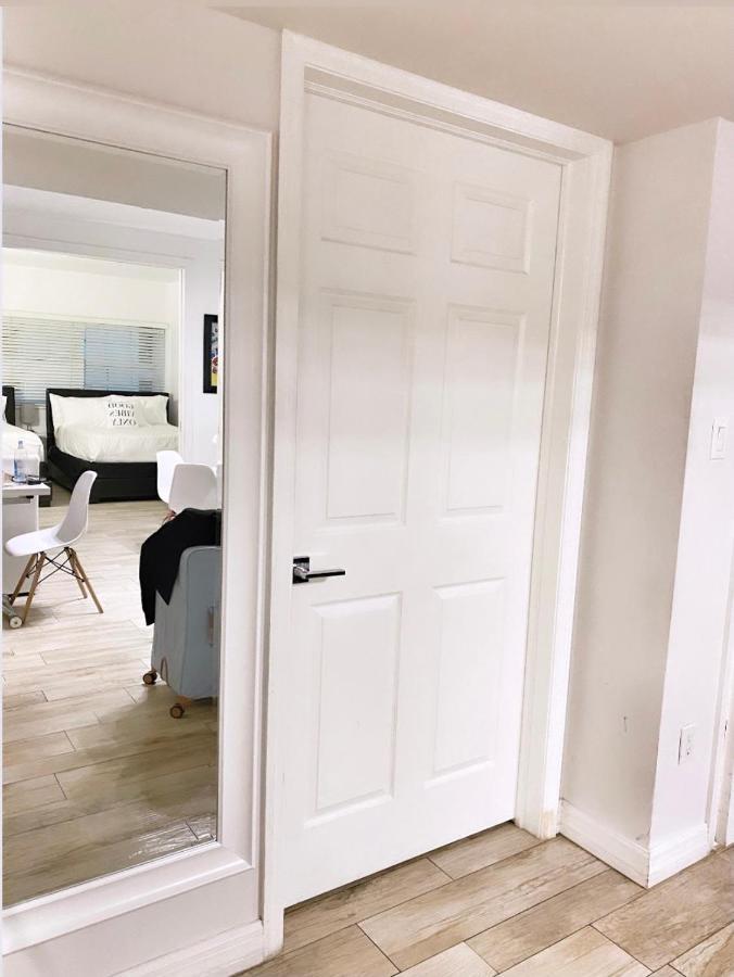 2 Bedroom Ocean Drive Newly Renovated Miami Beach Bagian luar foto