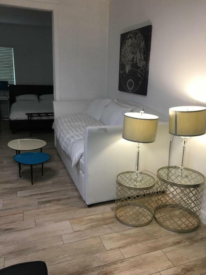 2 Bedroom Ocean Drive Newly Renovated Miami Beach Bagian luar foto