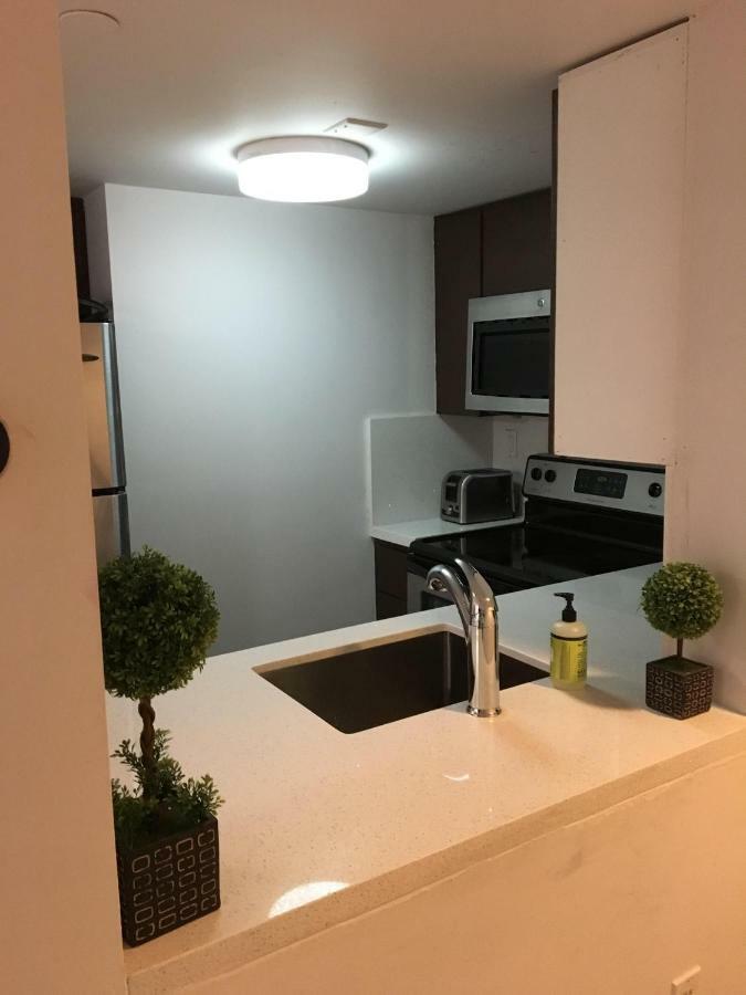 2 Bedroom Ocean Drive Newly Renovated Miami Beach Bagian luar foto